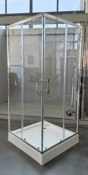 Cubicle Shower Square