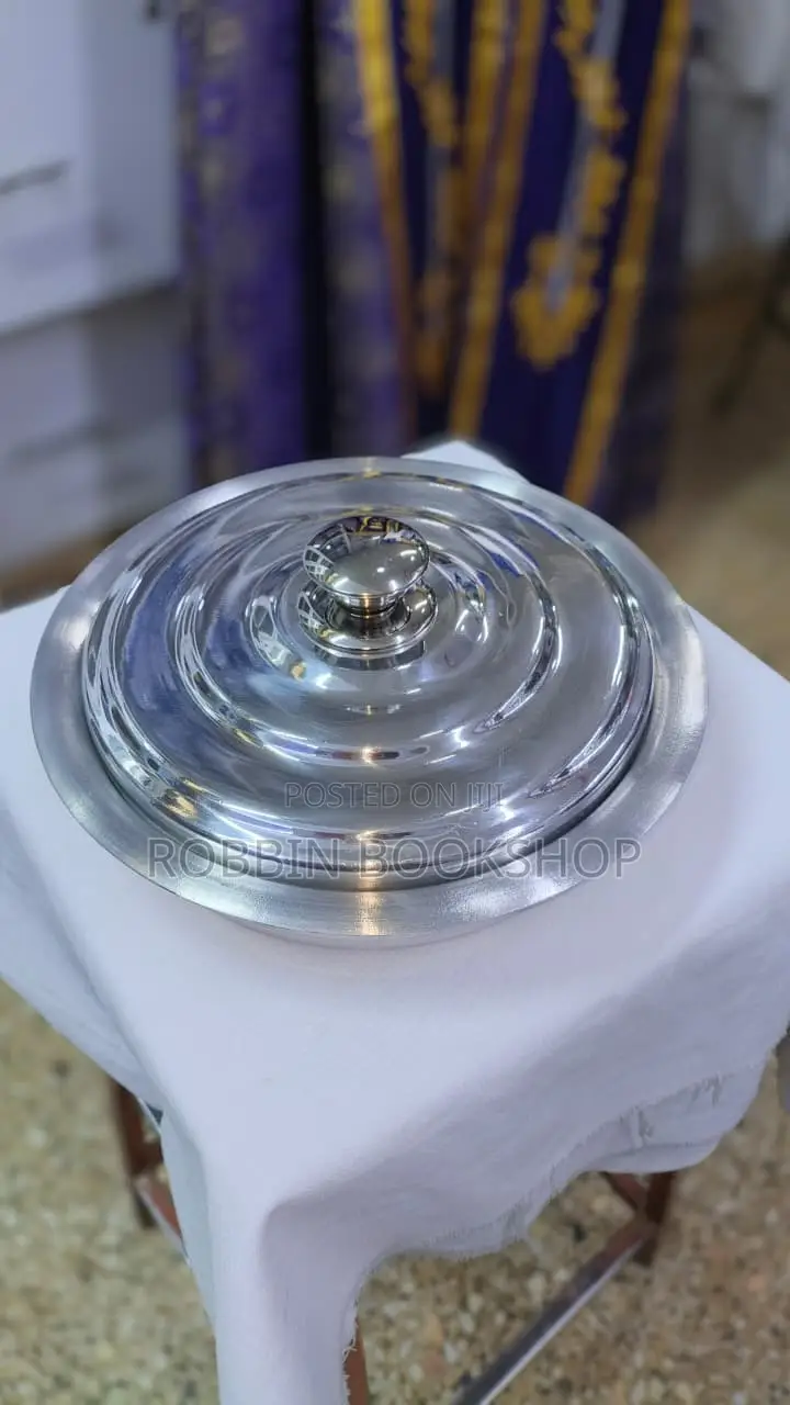 Aluminium Bread Plate With Lid – KSh 4,500