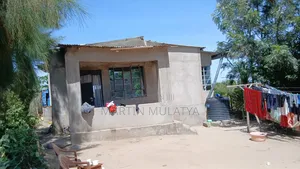 3bdrm Bungalow in DayStar Area for sale