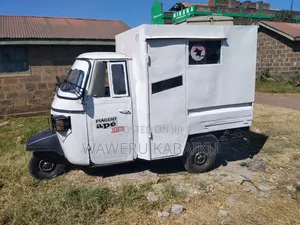 Piaggio Scooter 2021 White