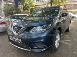 Nissan X-Trail 2.0 Hybrid FWD 2015 Blue