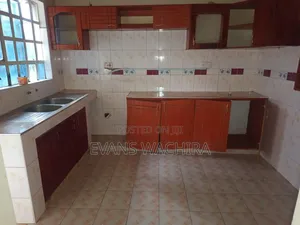 3bdrm Bungalow in Kamulu Estate, Joska for sale