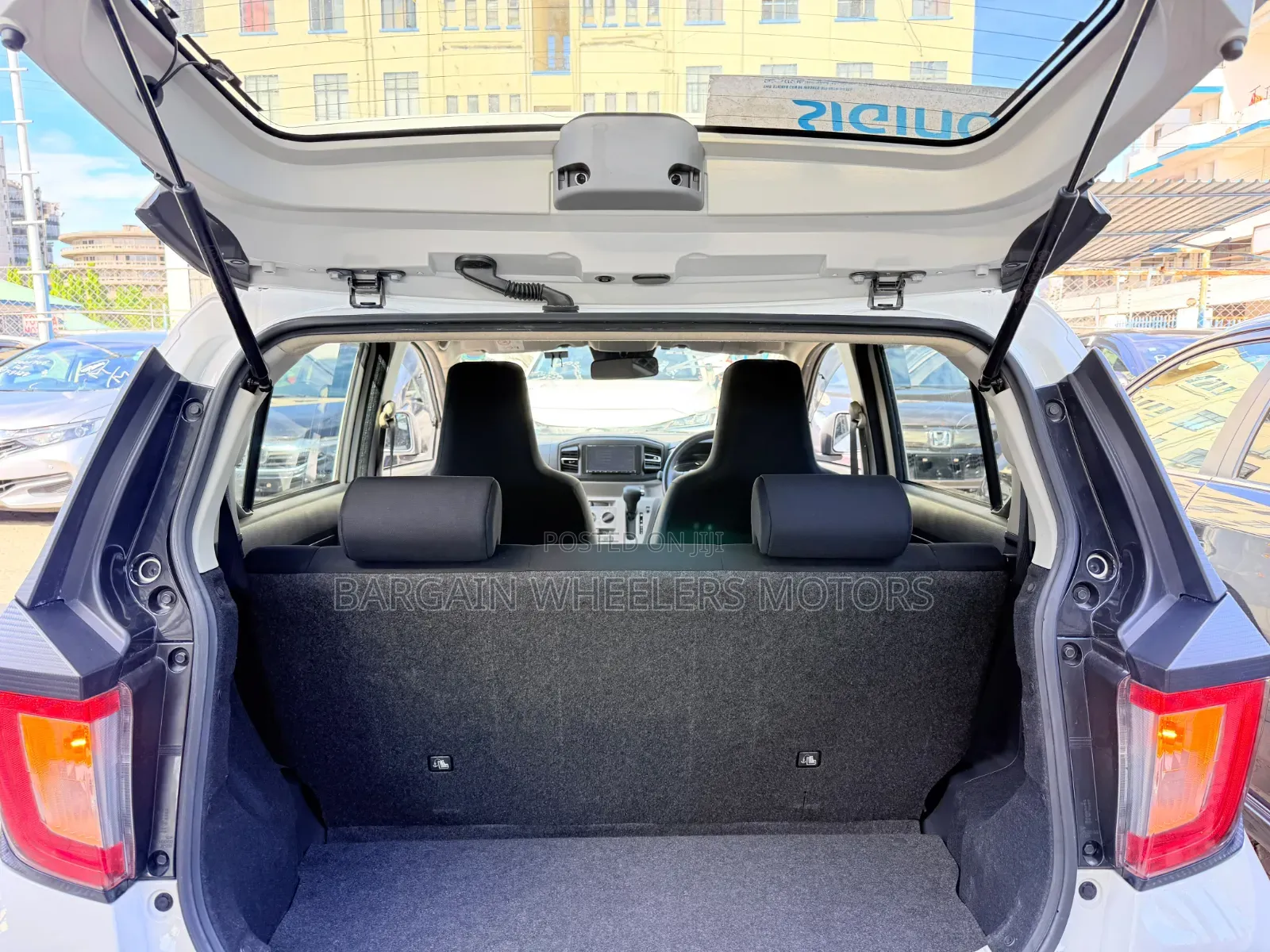 Daihatsu Mira 2020 White
