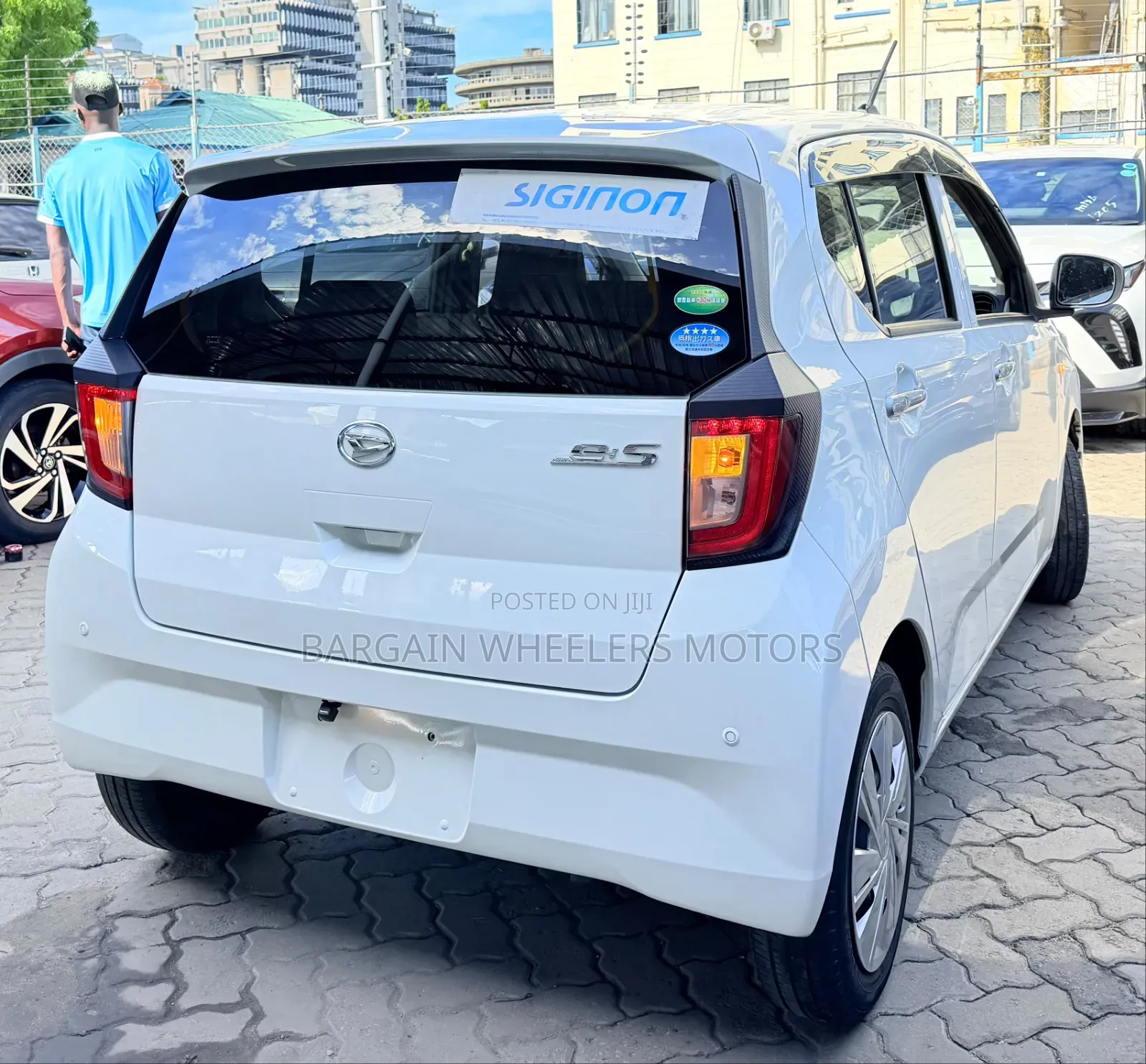 Daihatsu Mira 2020 White