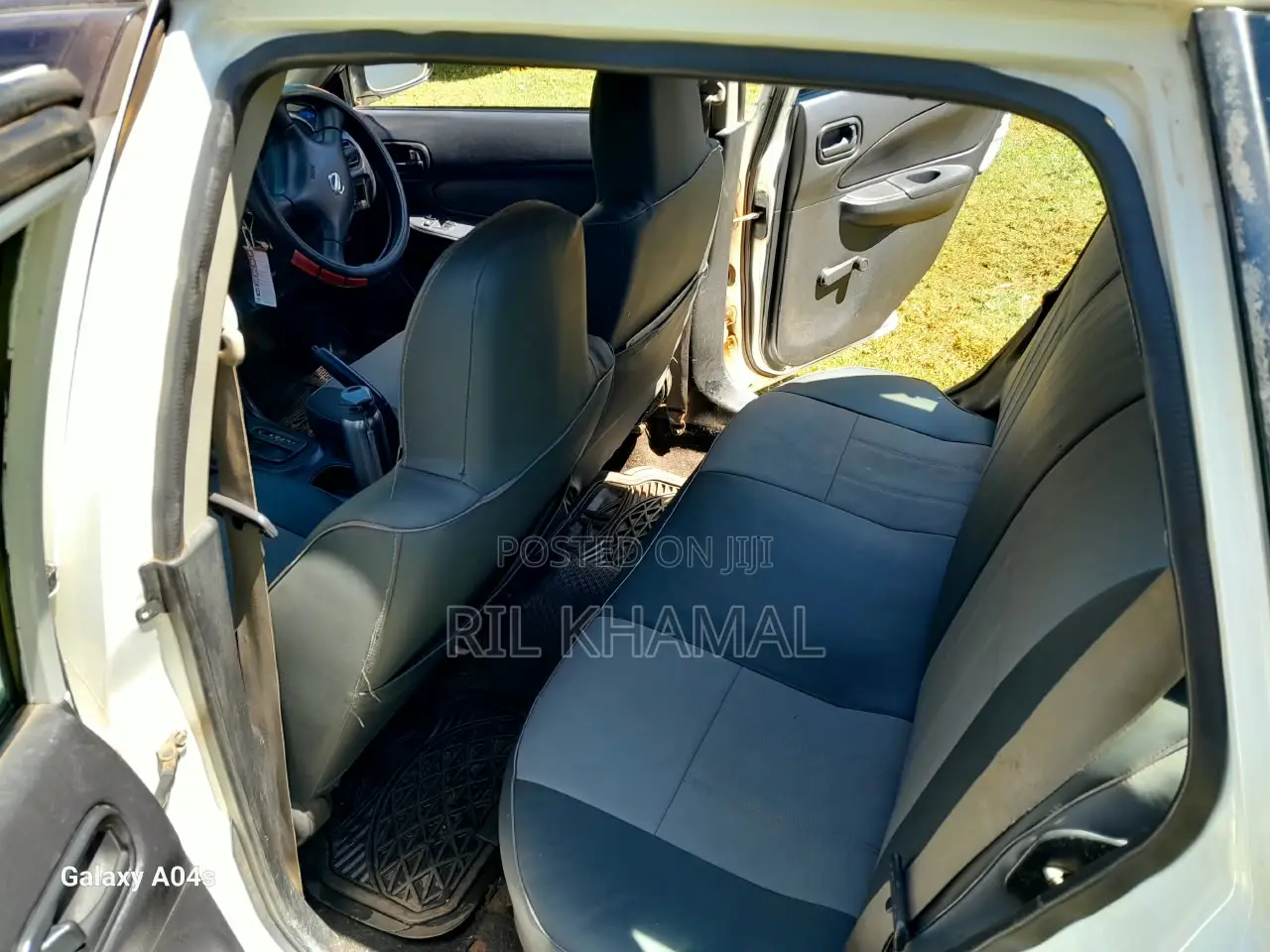 Nissan Advan 2006 White