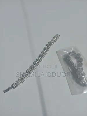 Silver Necklace and Bracelet