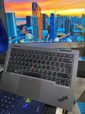 Laptop Lenovo ThinkPad X1 Yoga 16GB Intel Core i7 SSD 512GB