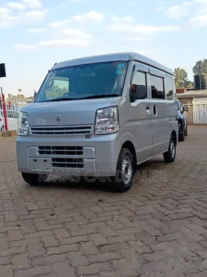 Suzuki Every 2020 Silver