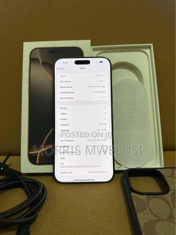 Apple iPhone 16 Pro Max 256 GB Gold - thumbnail 2