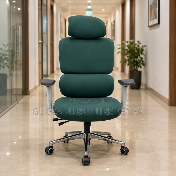 Green Full Fabric Executive Chair - thumbnail 3