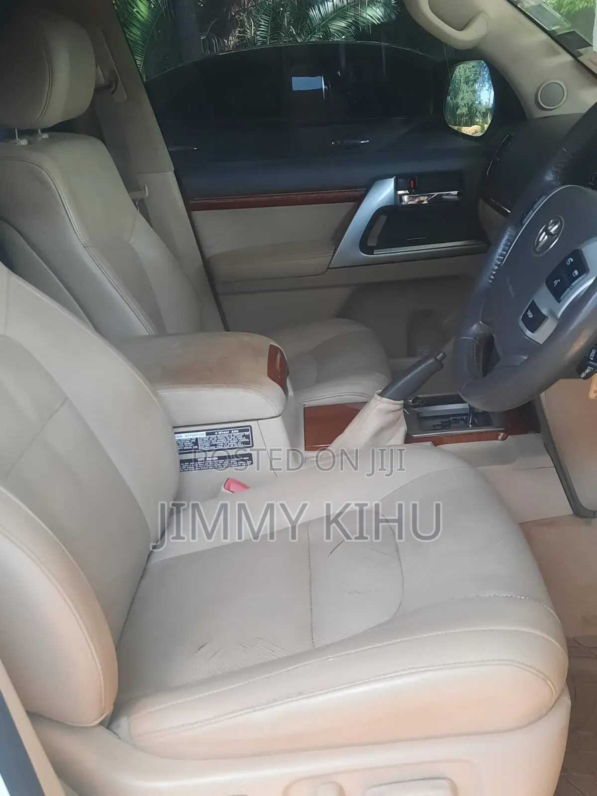 Toyota Land Cruiser 2012 Pearl