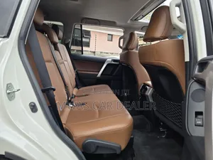 Toyota Land Cruiser Prado 2021 White