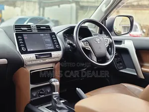Toyota Land Cruiser Prado 2021 White