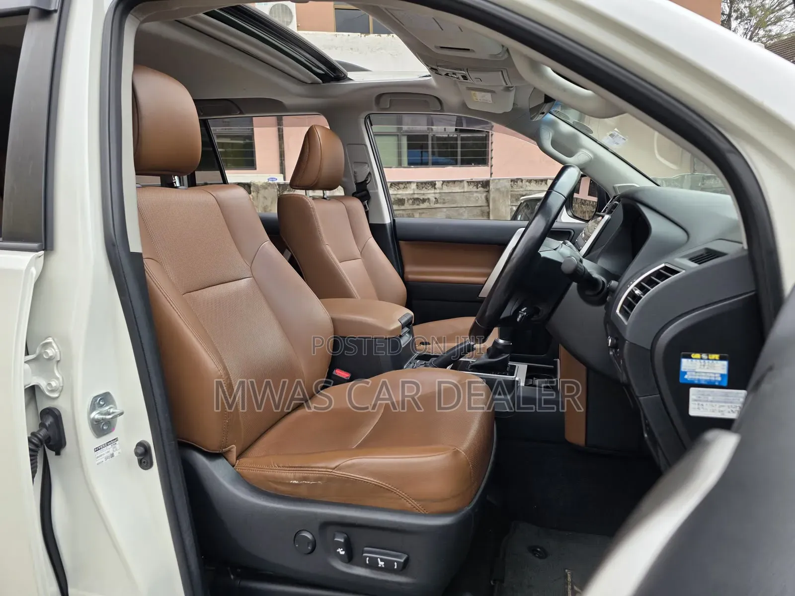 Toyota Land Cruiser Prado 2021 White