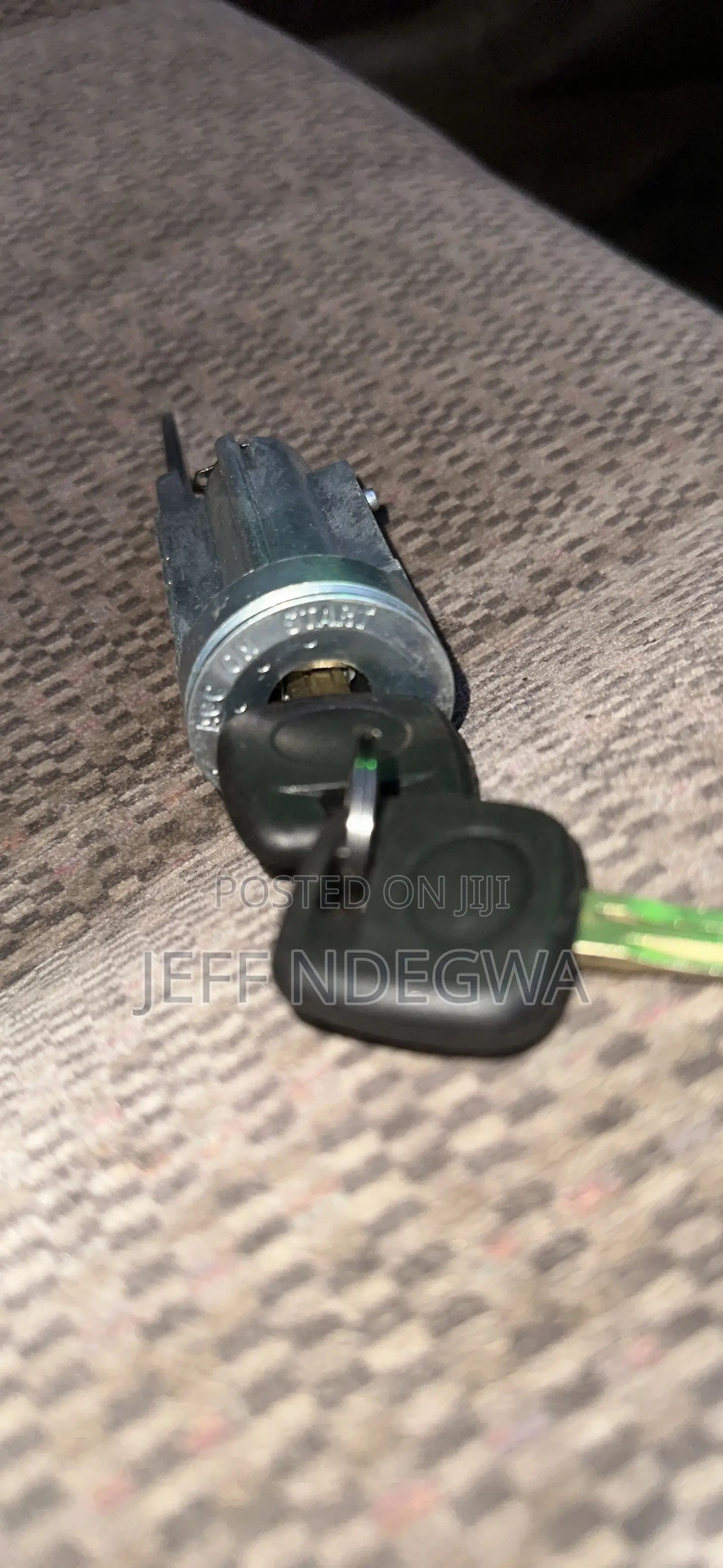 Toyota 100 Ignition Key Cylinder
