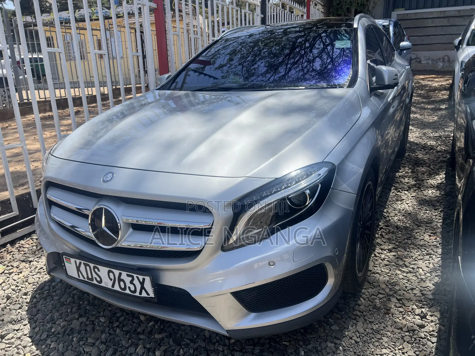 Mercedes-Benz GLA 250 2017 Silver