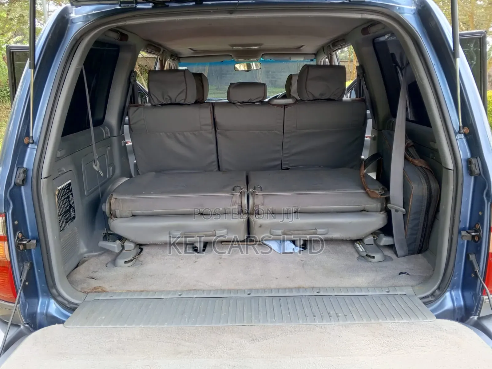 Toyota Land Cruiser 2002 Blue