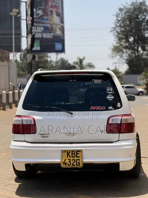 Subaru Forester SF 2.5 L 2001 White