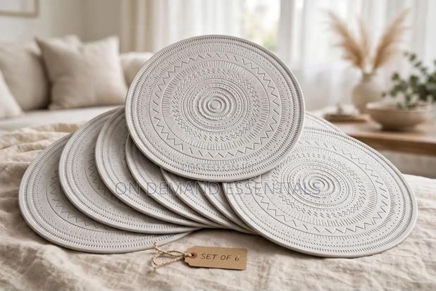 Embossed PU Leather Round Placemats - thumbnail 7