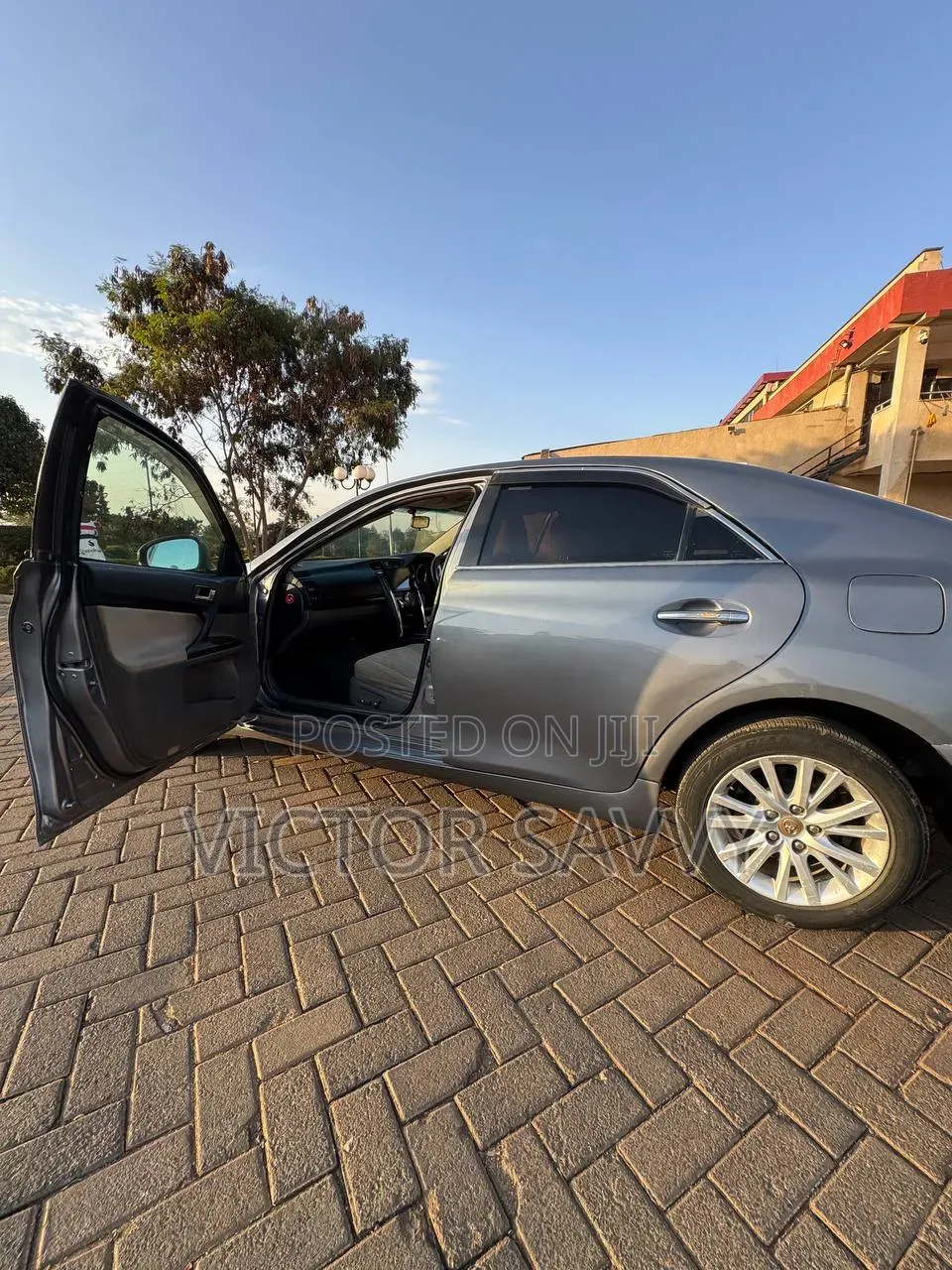 Toyota Mark X 2.5 RWD 2011 Gray