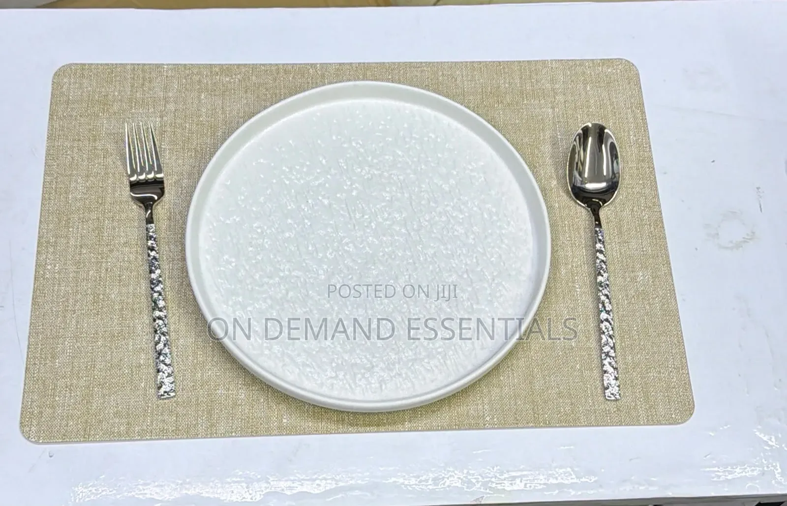 Linen Look Wipeable Placemats/Tablemats