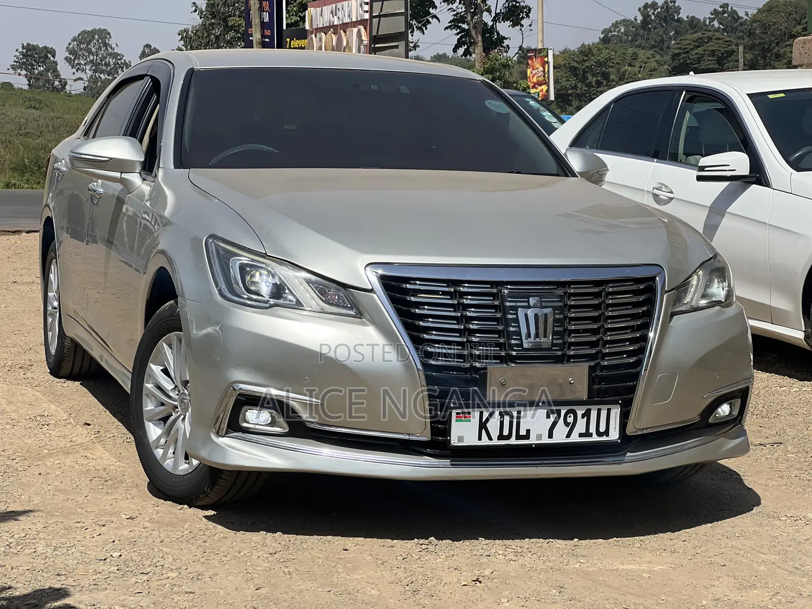 Toyota Crown 2016 Gray