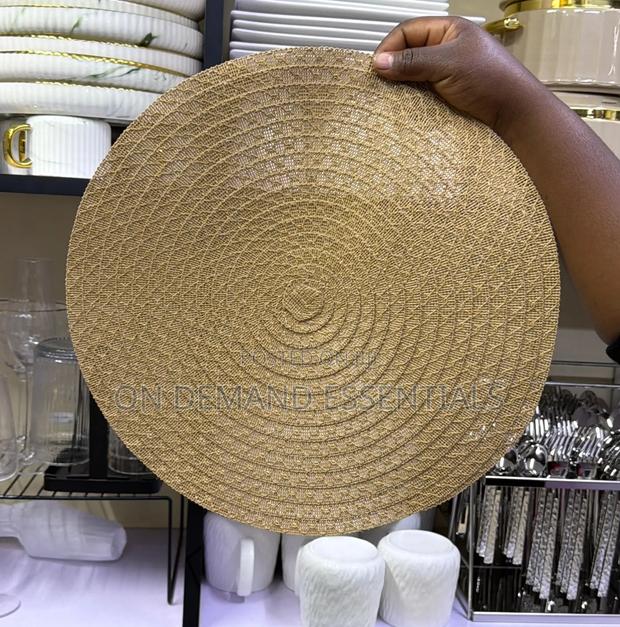 High Quality Natural Woven Table Mats - thumbnail 4