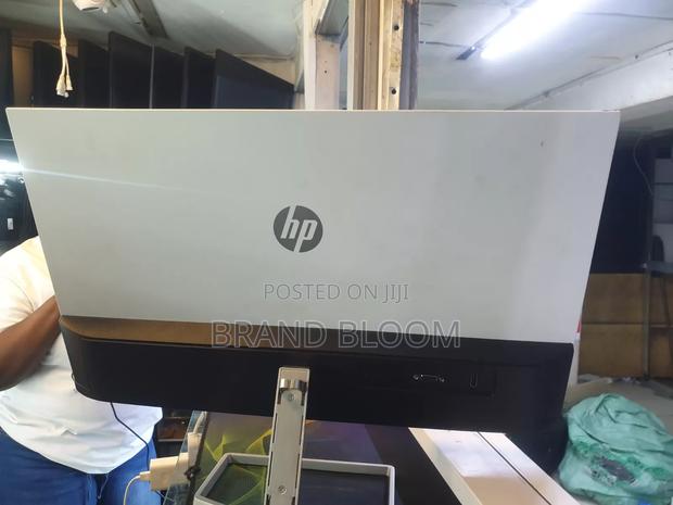 24"monitor - thumbnail 2