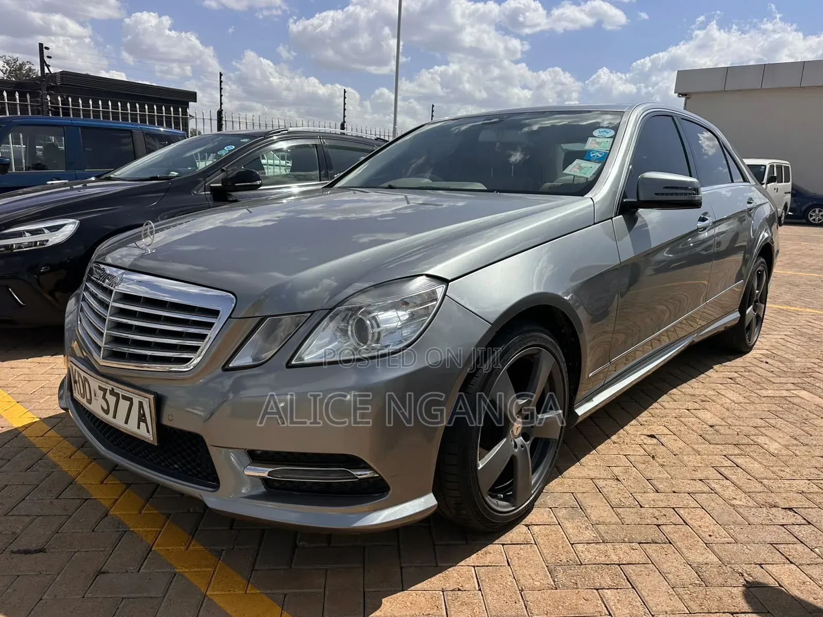 Mercedes-Benz E200 2014 Silver
