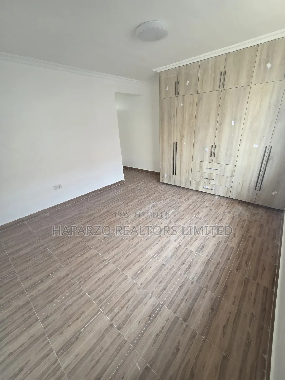 4bdrm Maisonette in Juja Farm Road, Kalimoni for rent