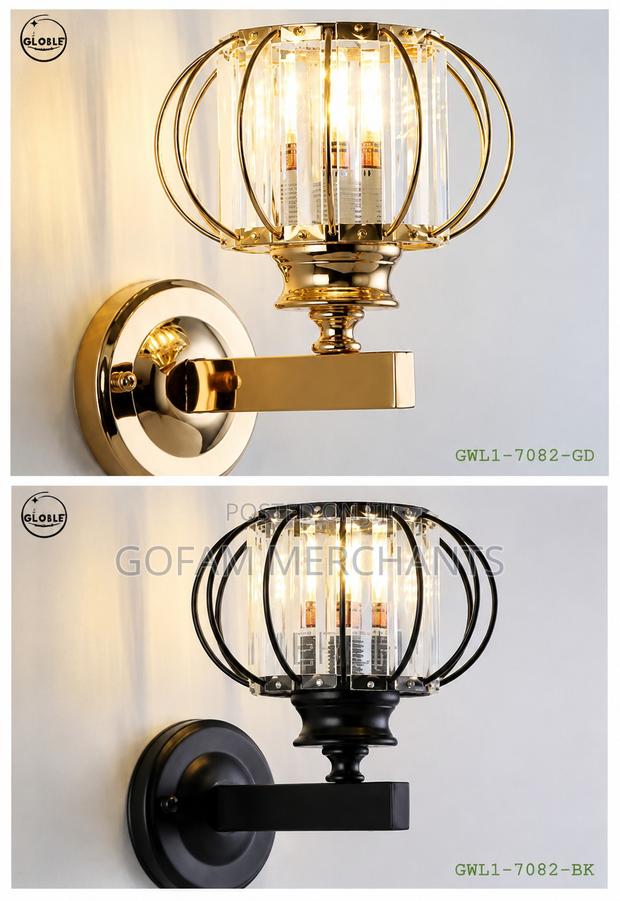 Elegant and Stylish Wall Lamp - thumbnail 2