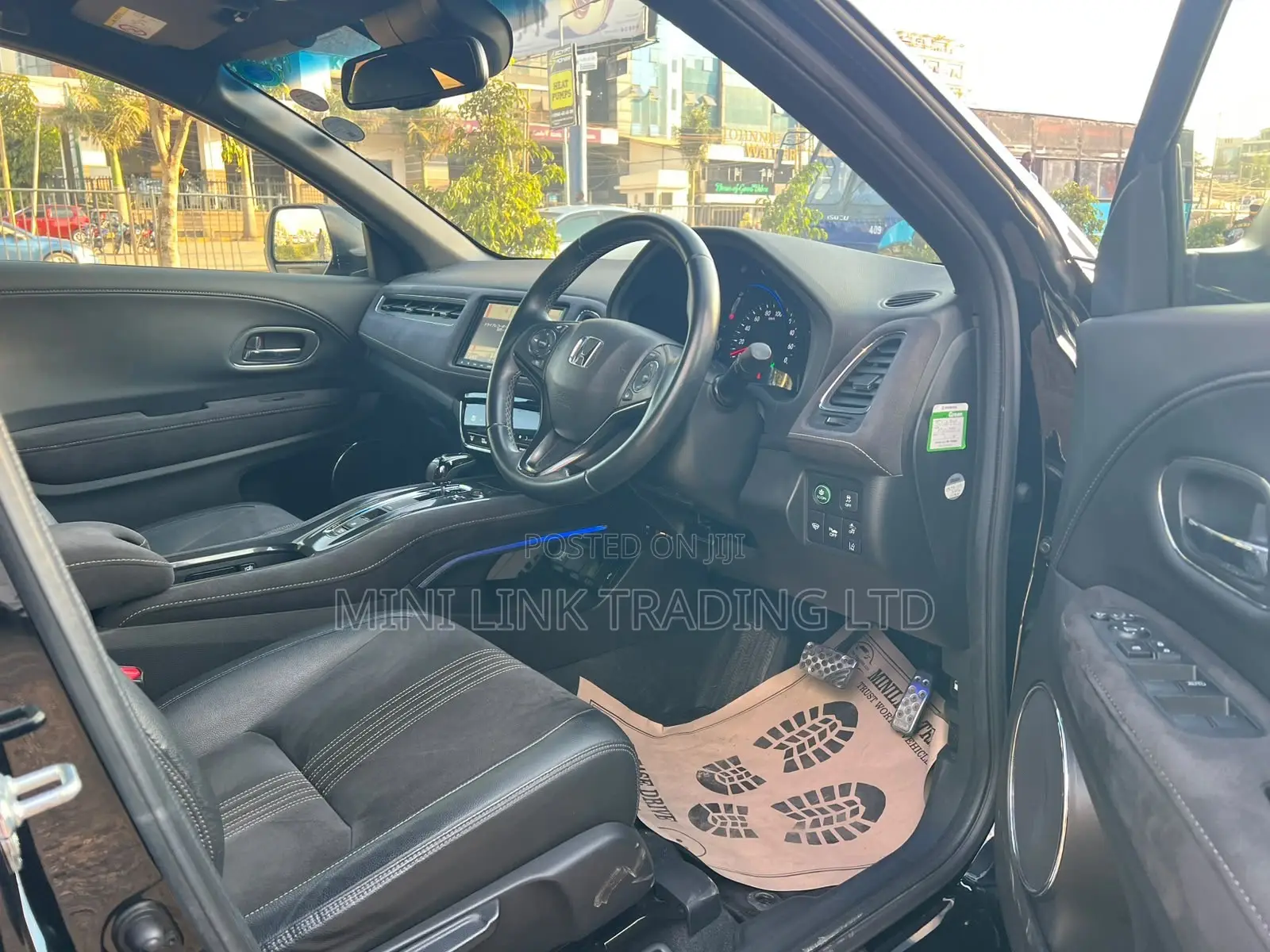 Honda Vezel 1.5 Hybrid 2WD 2019 Black