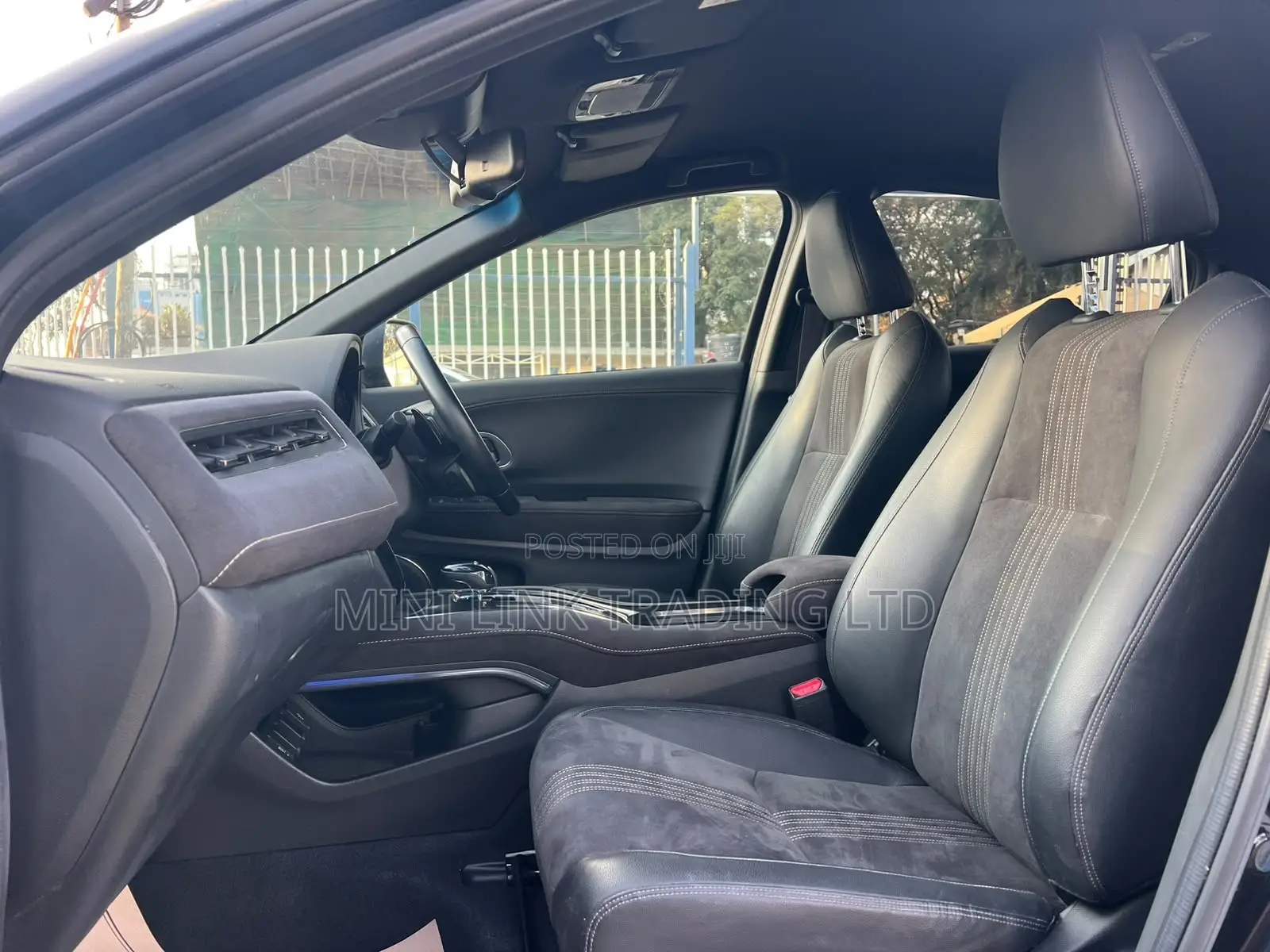 Honda Vezel 1.5 Hybrid 2WD 2019 Black