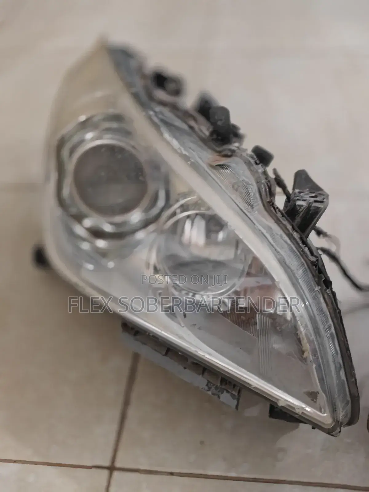 OE Nissan Fuga Xenon Headlights