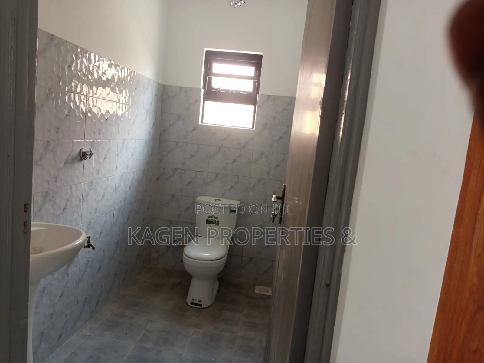 3bdrm Bungalow in Kiserian for sale