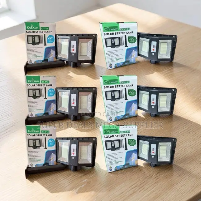 Factory Direct Prices 200W 300W Watts 500W Solar Street Lights