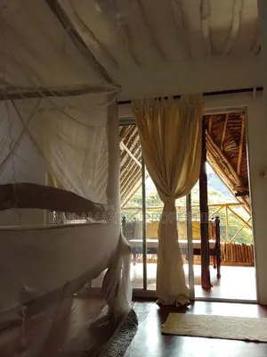 Furnished 3bdrm Villa in Diani 2Nd Row for sale