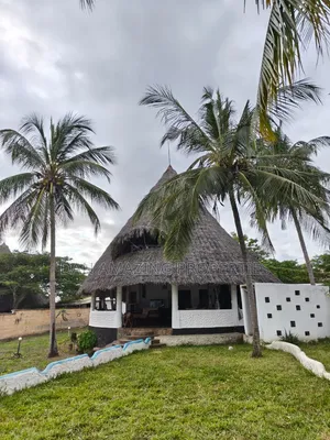 Furnished 3bdrm Villa in Diani 2Nd Row for sale