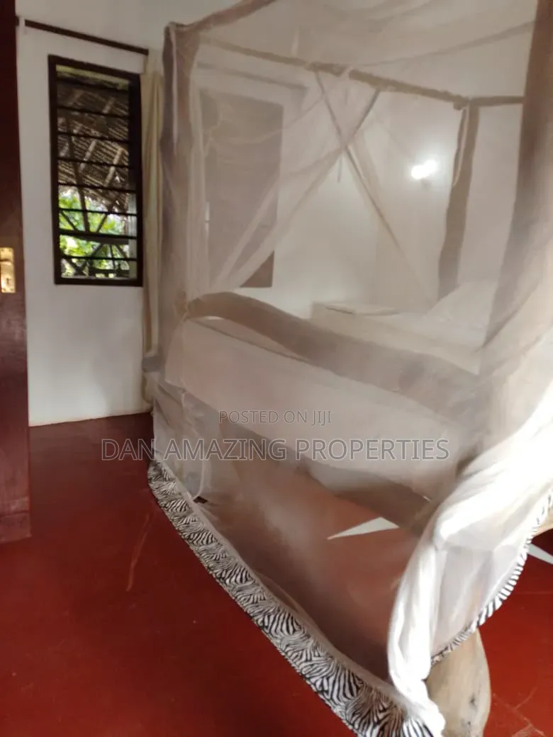 Furnished 3bdrm Villa in Diani 2Nd Row for sale
