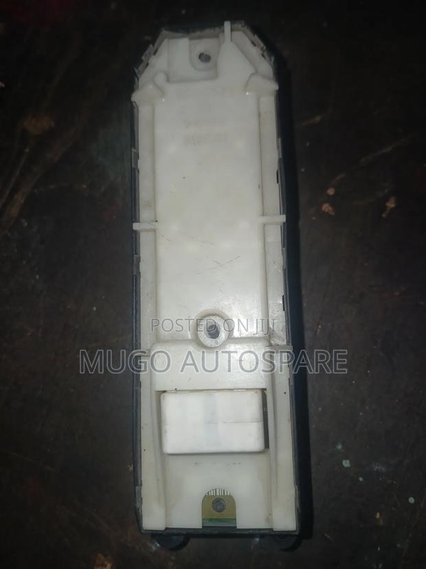 Fielder Window Main Switch - thumbnail 2