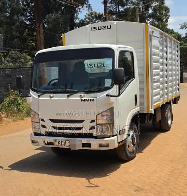 Isuzu NMR 2021 - thumbnail 6
