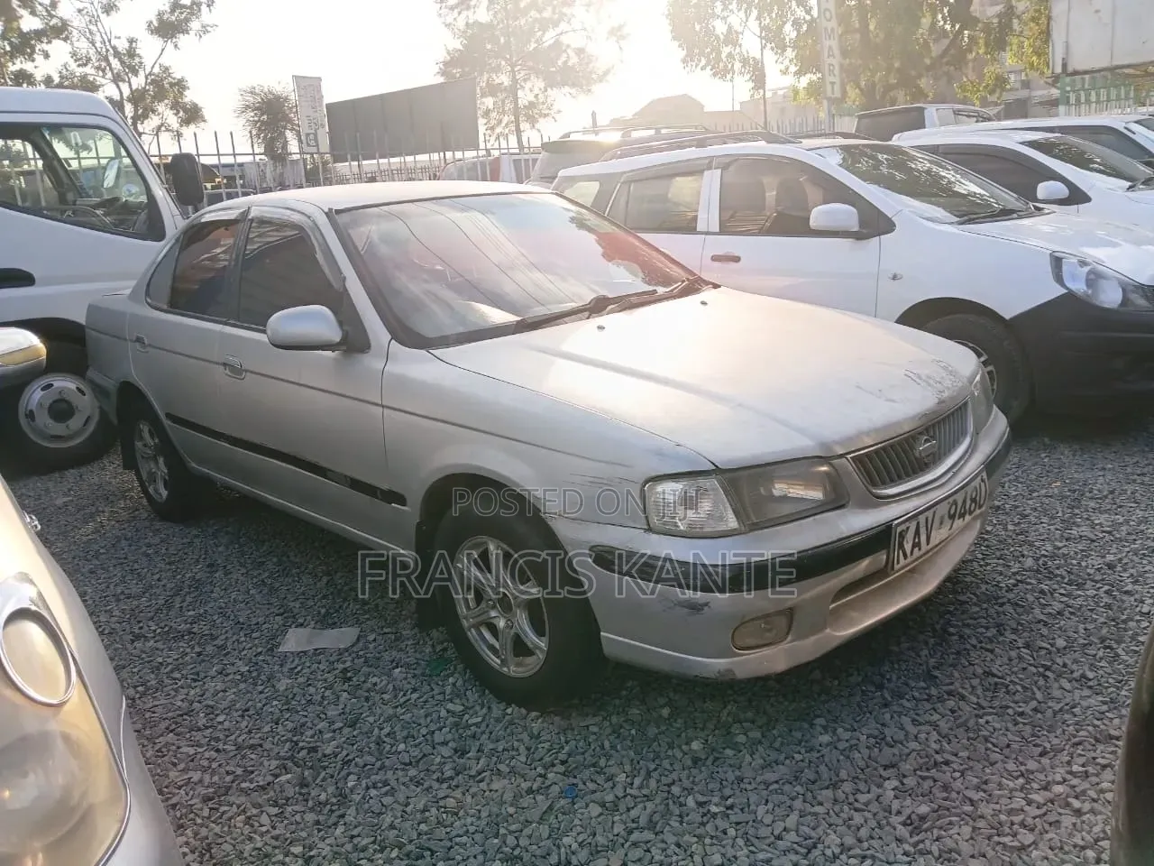 Nissan FB15 2000 Silver