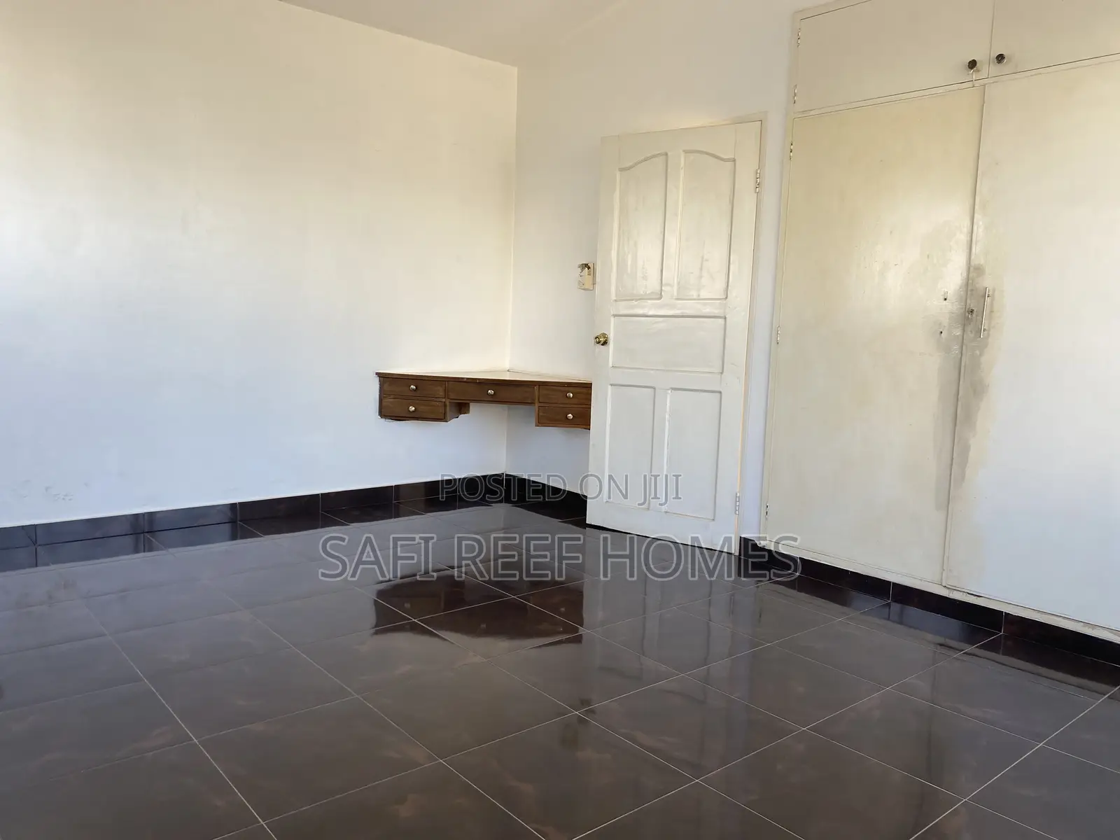 Huge 1-Acre Property to Let – Links Road, Nyali, Mombasa
