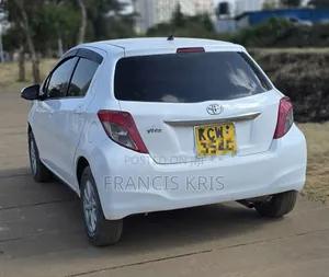 Toyota Vitz 2012 White