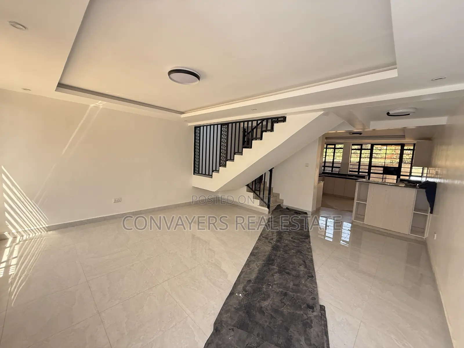 5bdrm Townhouse / Terrace in Thogoto for rent