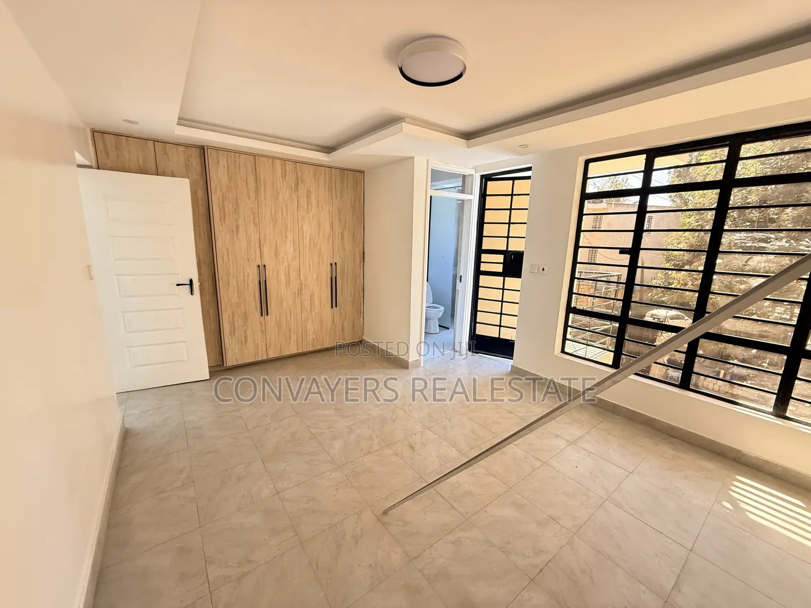 5bdrm Townhouse / Terrace in Thogoto for rent