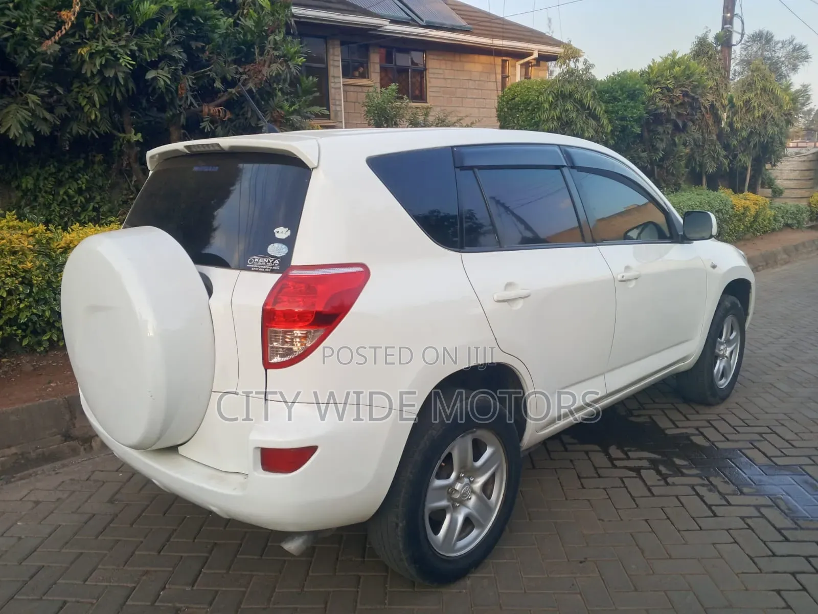 Toyota RAV4 2007 White