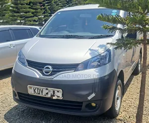 Nissan NV200 2019 Silver