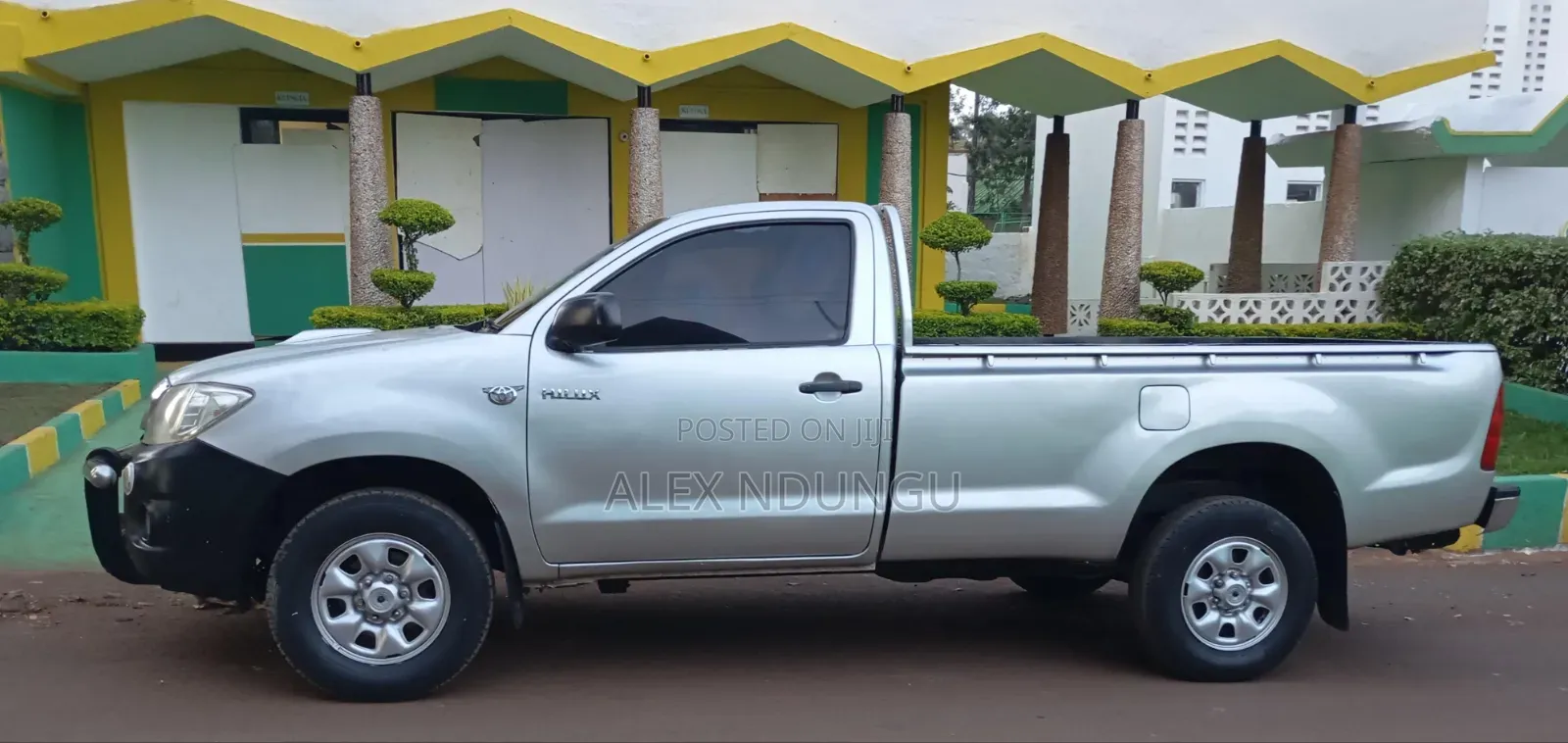 Toyota Hilux 2010 Silver