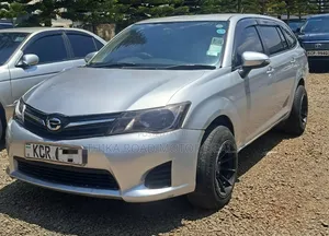 Toyota Corolla Fielder 2012 Silver